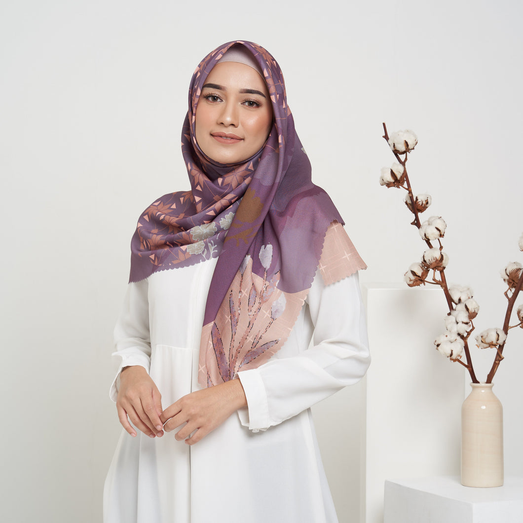 GOLDENLIGHT Jannah | The Novella Scarf